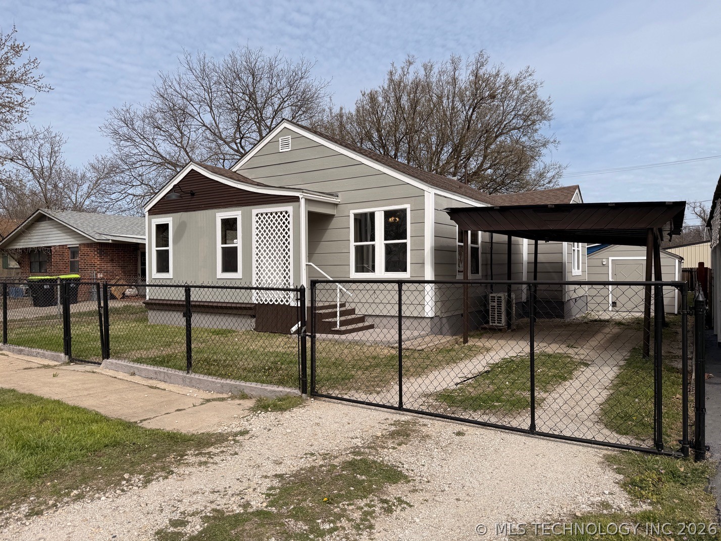 716 W 12th Street Ada OK 74820