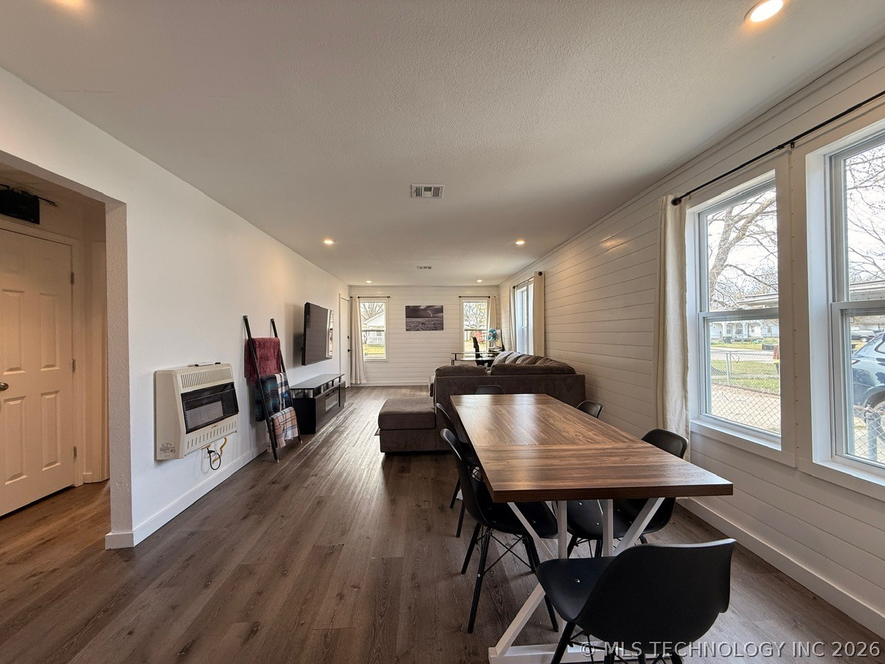 716 W 12th Street Ada OK 74820