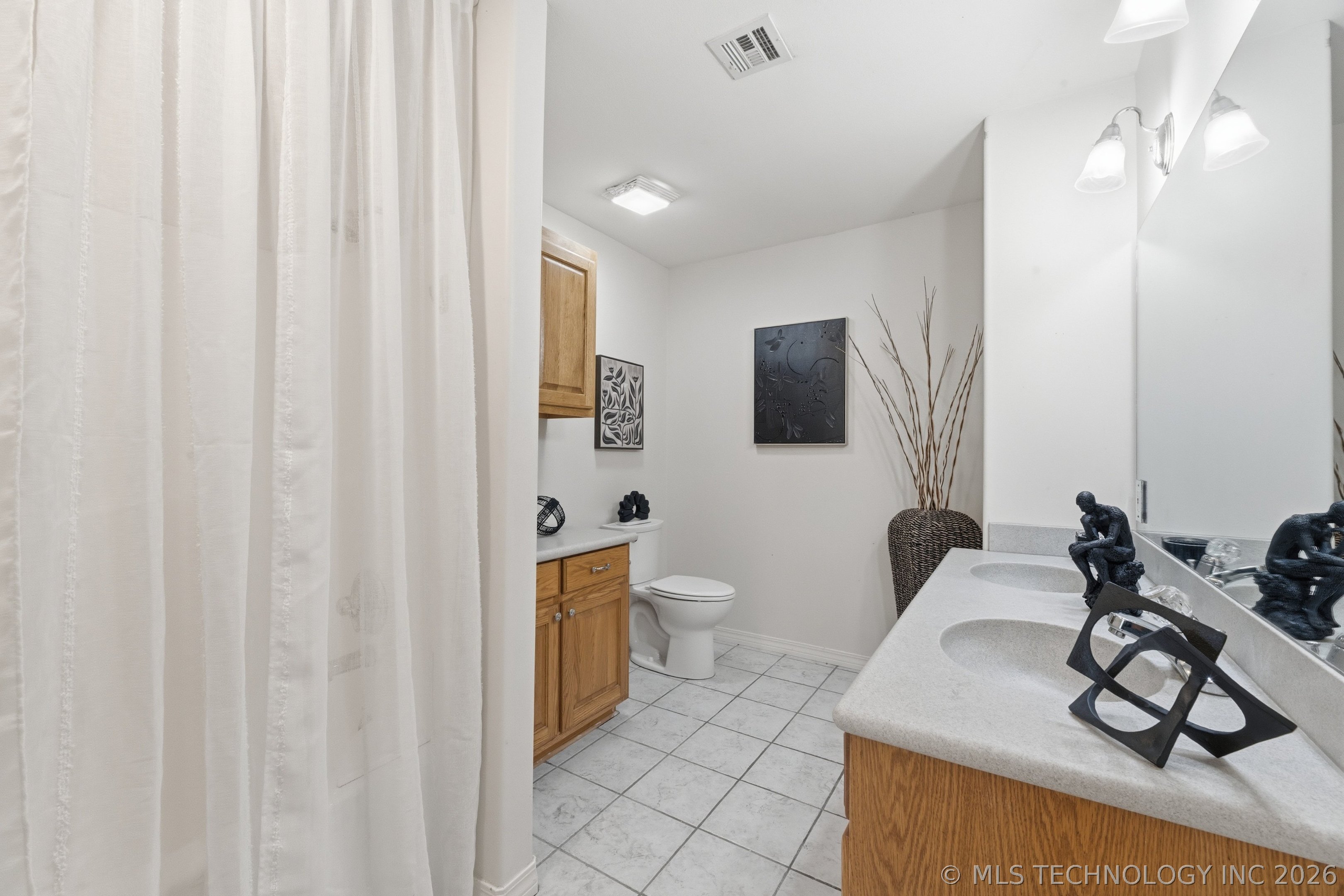 11005 E 156th Street Collinsville OK 74021
