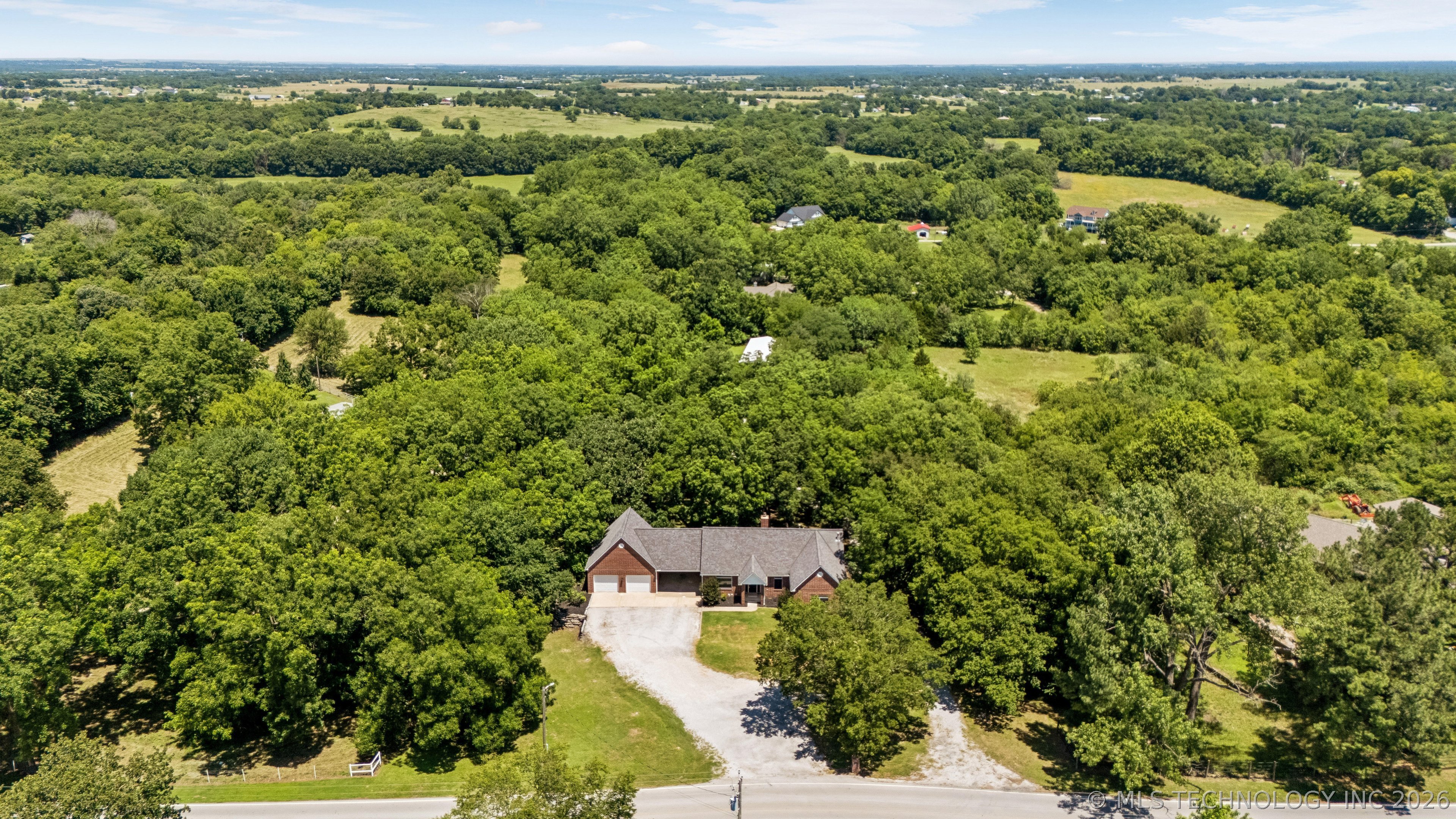 11005 E 156th Street Collinsville OK 74021