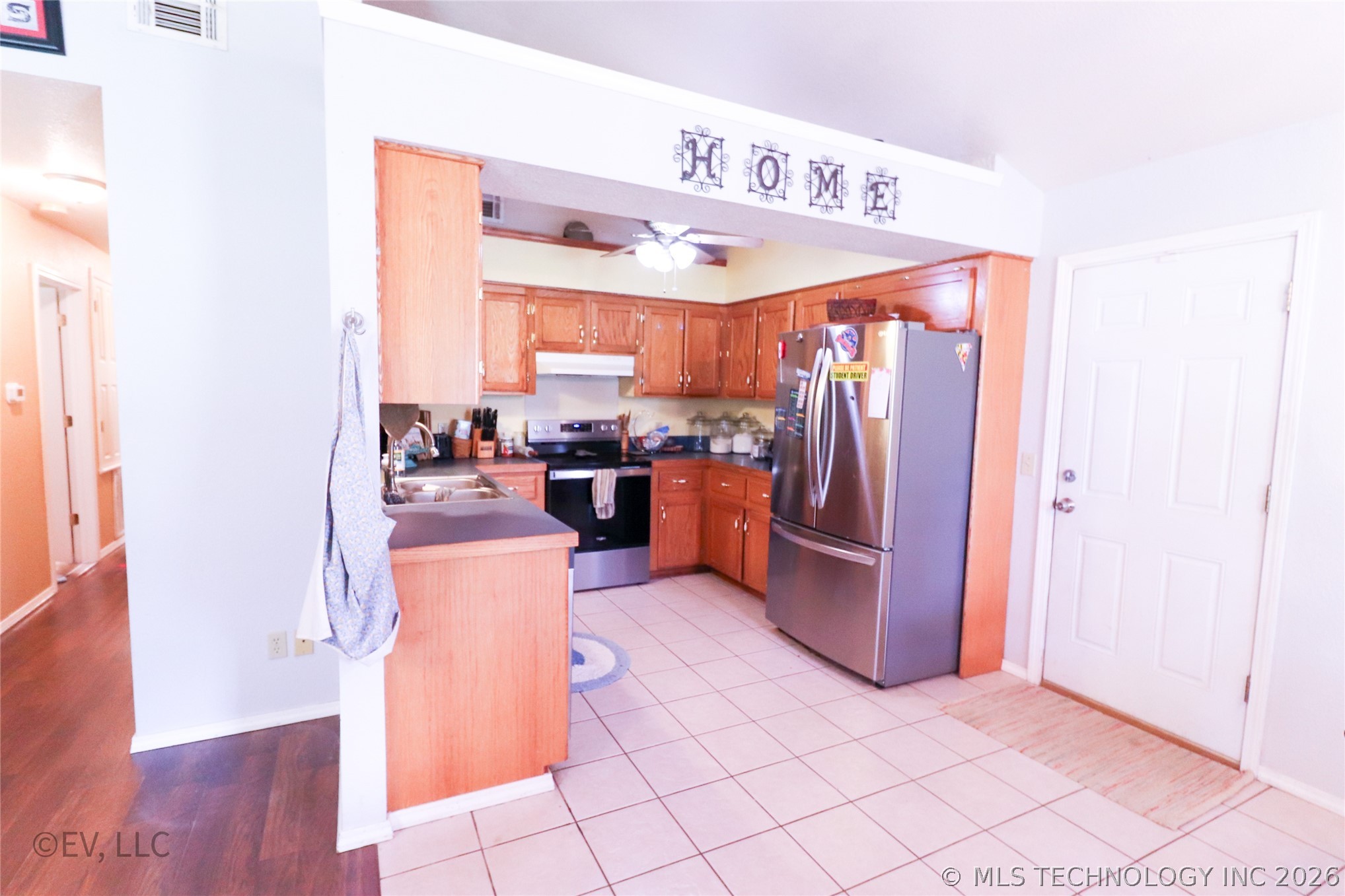 8951 Hilltop Road Beggs OK 74421