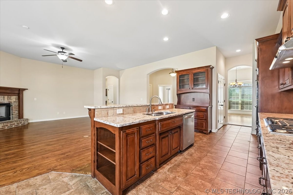 4311 S 187th Place Tulsa OK 74134
