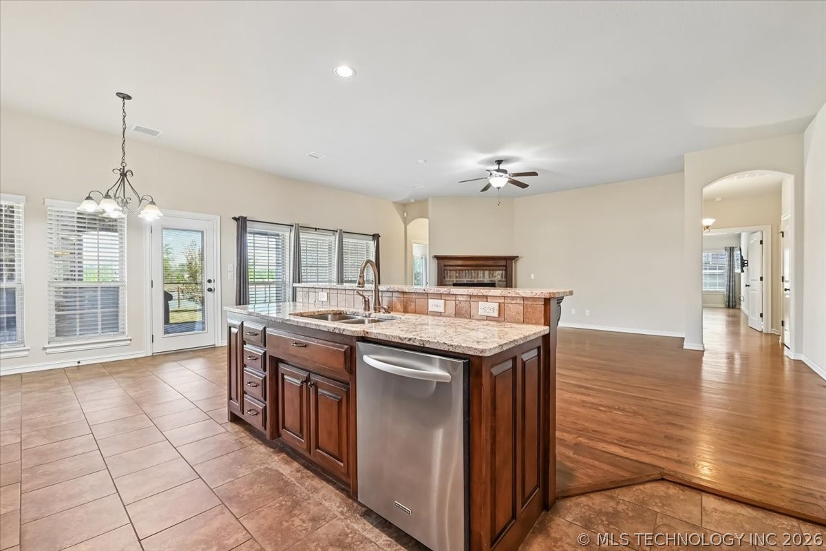 4311 S 187th Place Tulsa OK 74134