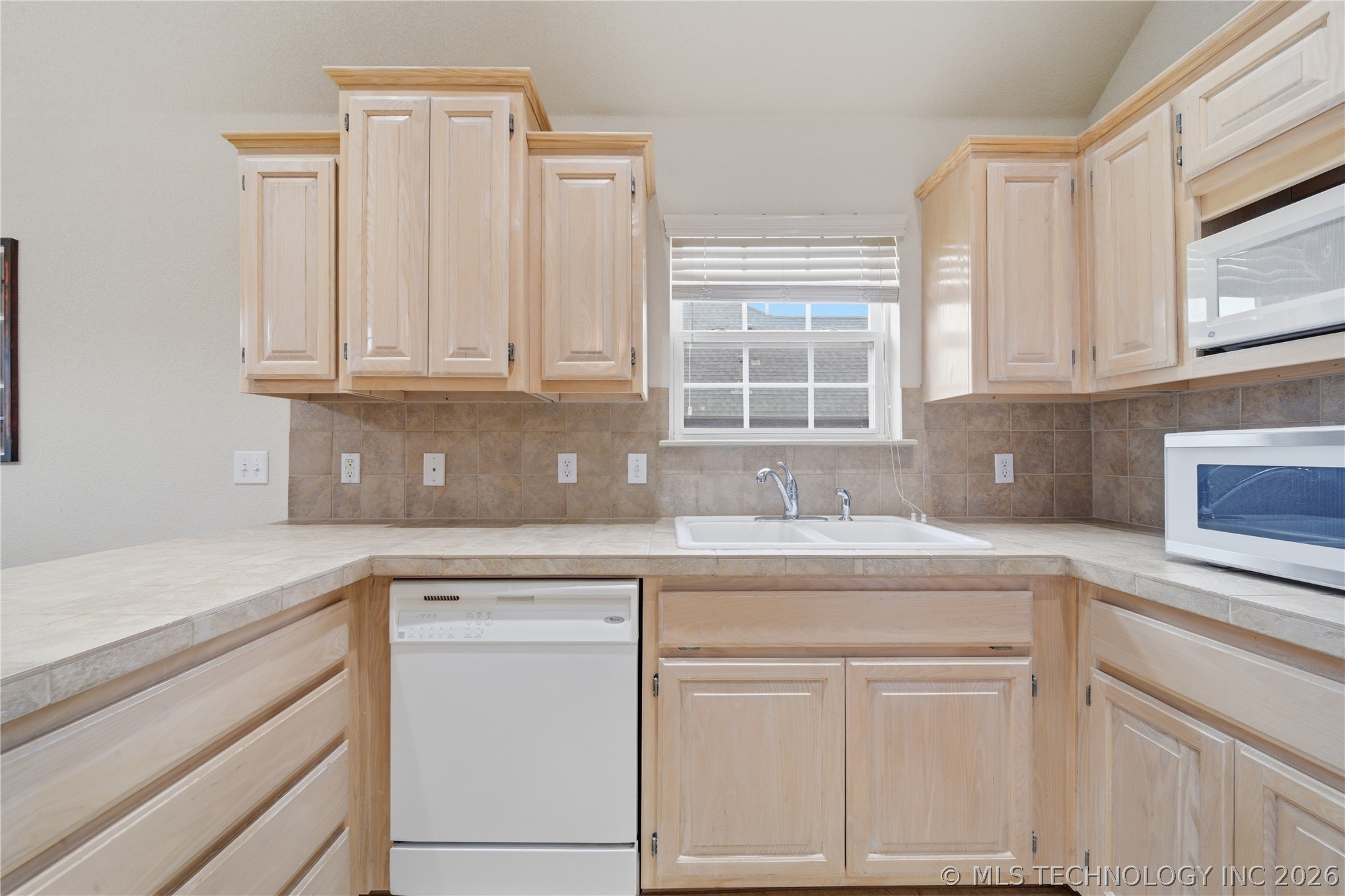 14049 S 300th East Avenue Coweta OK 74429