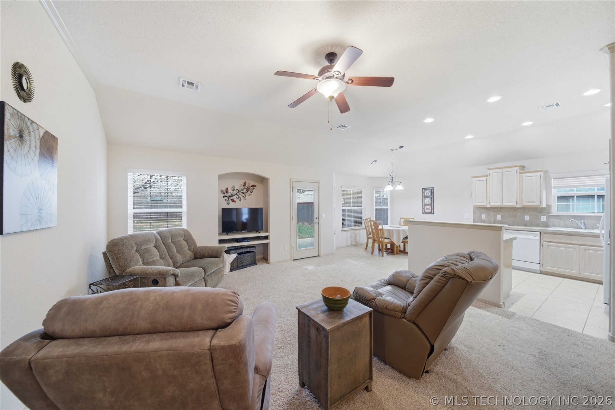 14049 S 300th East Avenue Coweta OK 74429
