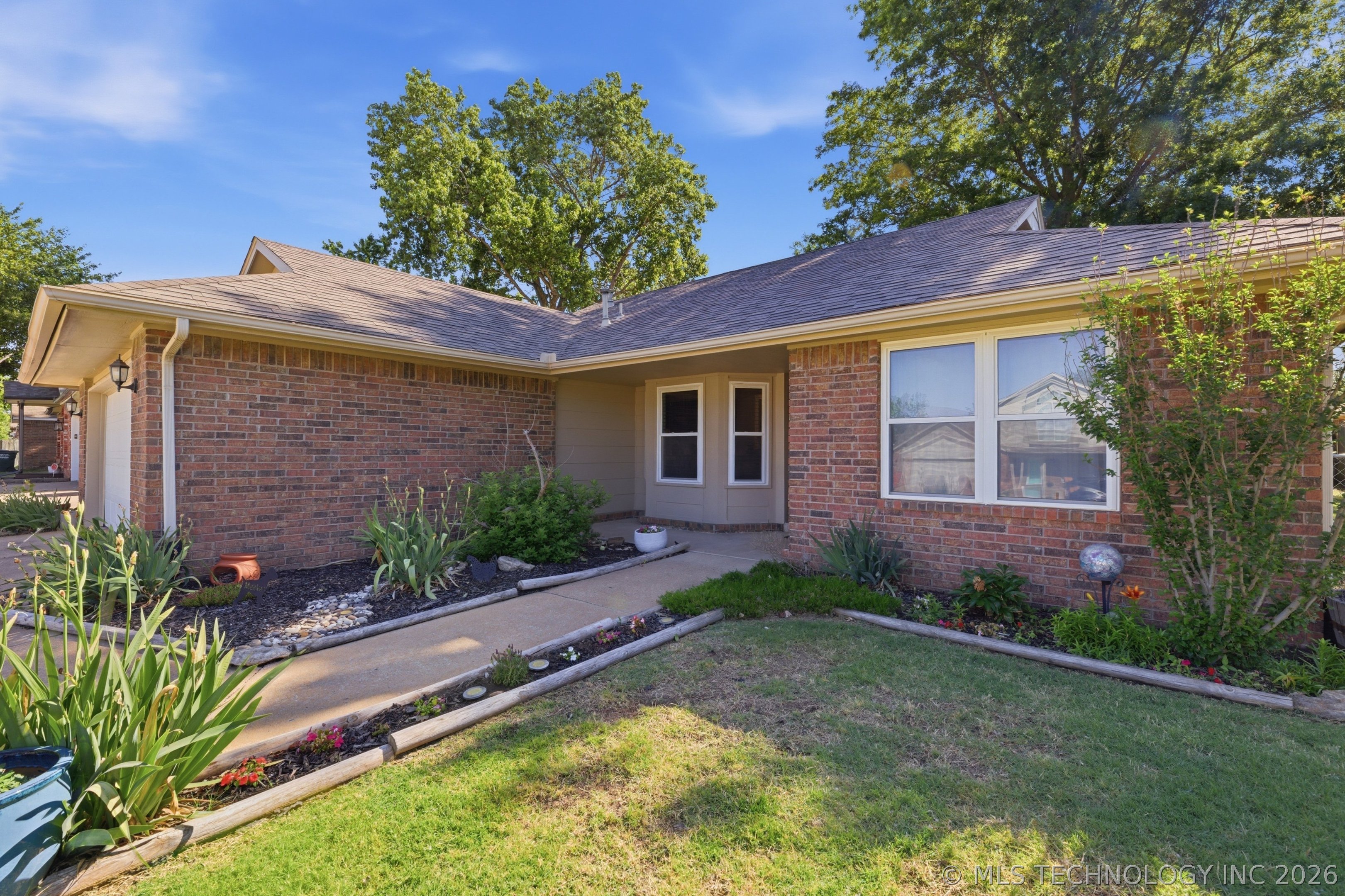 8249 N 127th Eastavenue Owasso OK 74055