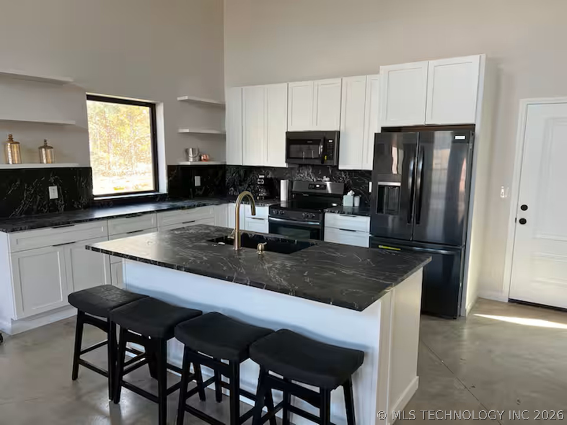 17722 W Sugar Hollow Road Park Hill OK 74451
