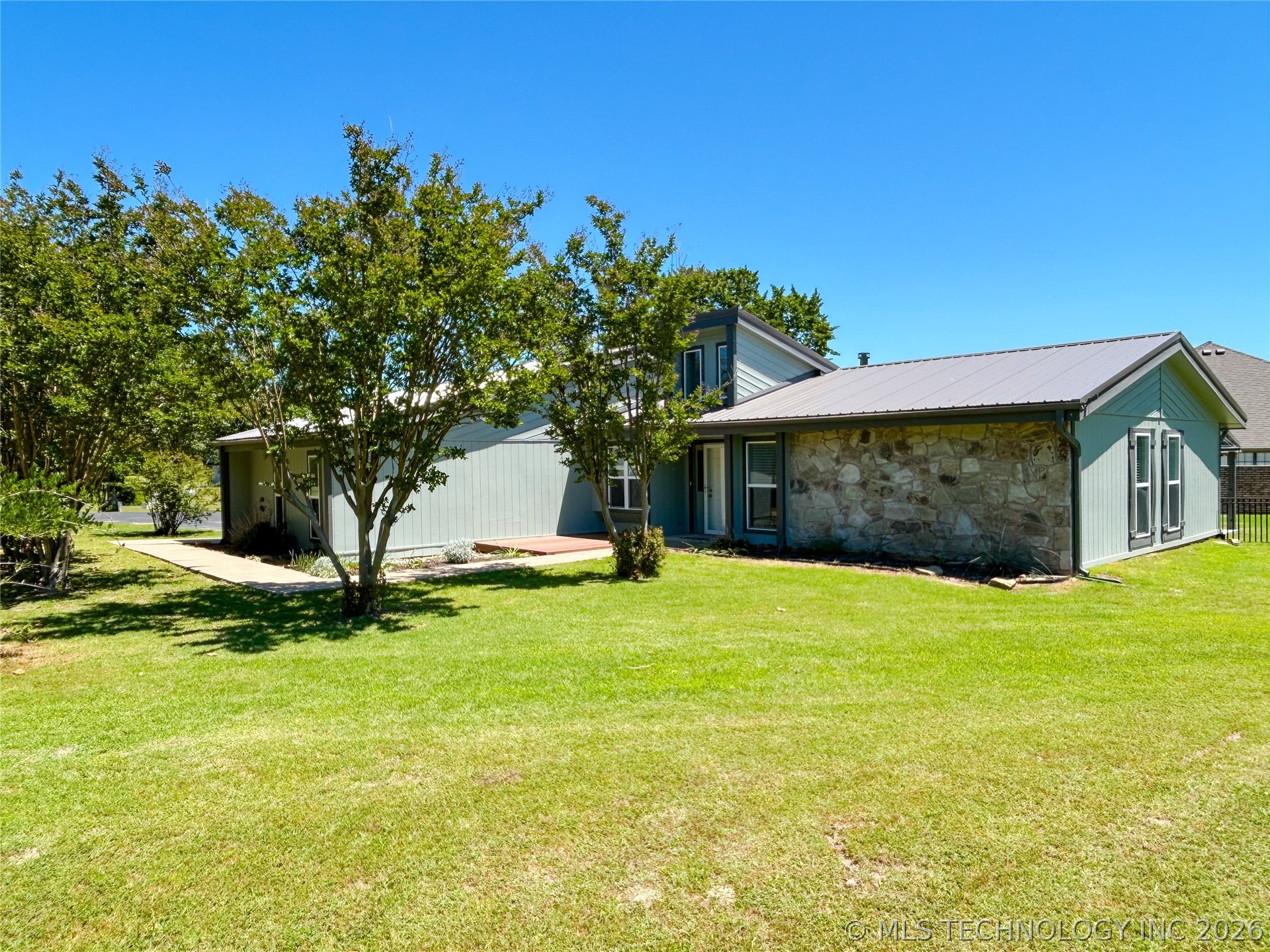 157 N Spinnaker Run Stigler OK 74462