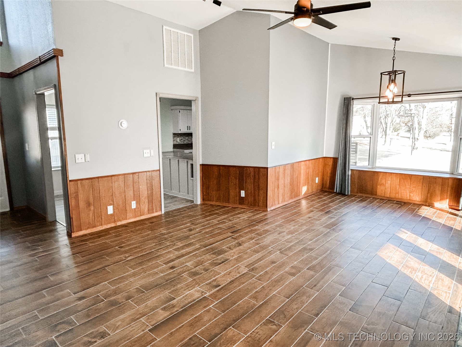 157 N Spinnaker Run Stigler OK 74462