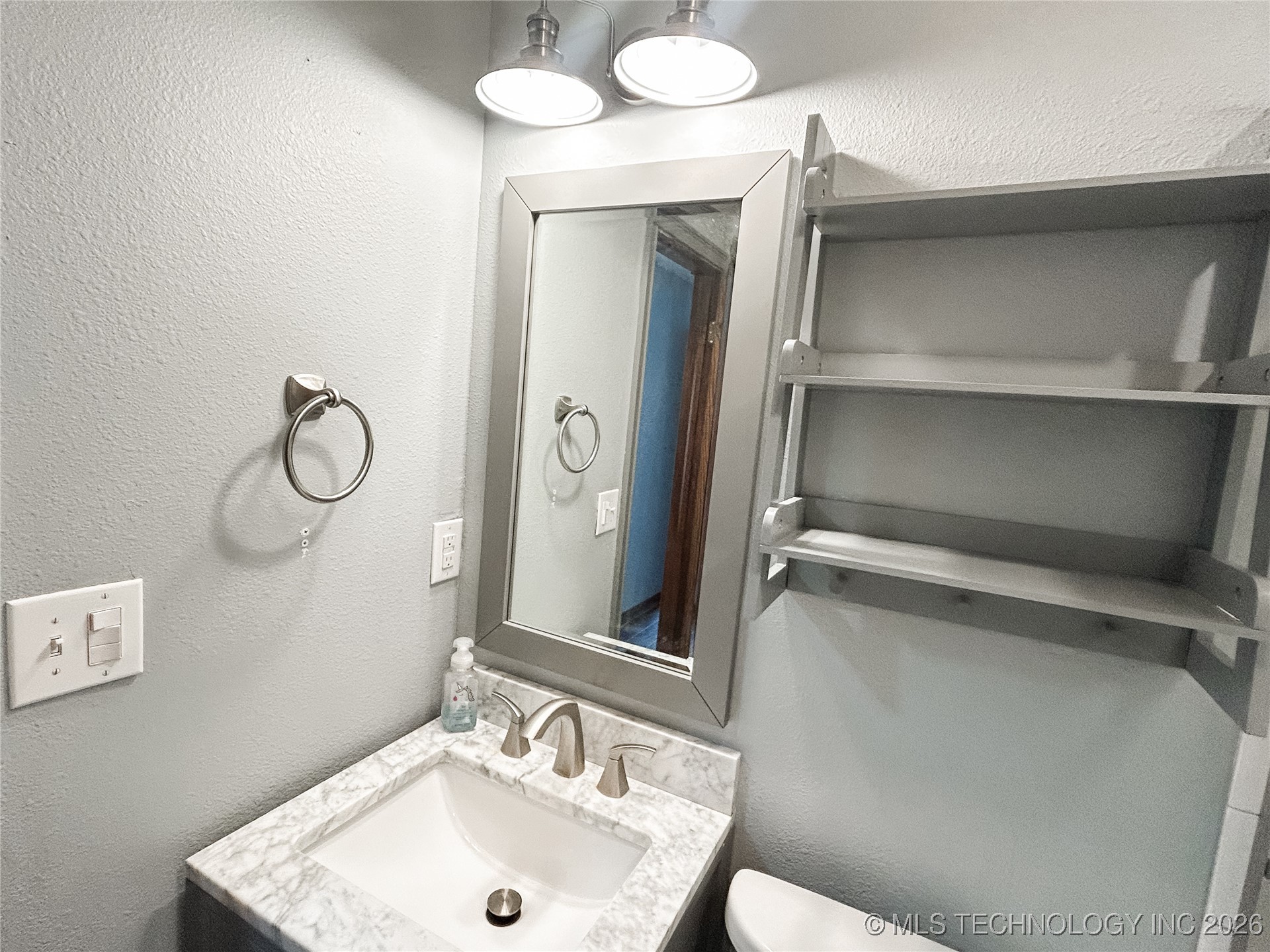 157 N Spinnaker Run Stigler OK 74462