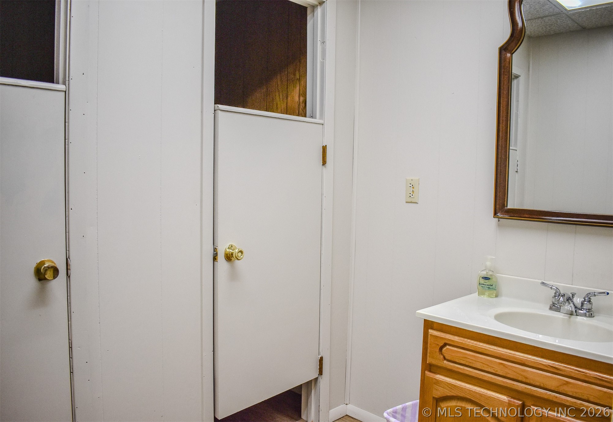 4447 E 1980 Road Fort Towson OK 74735