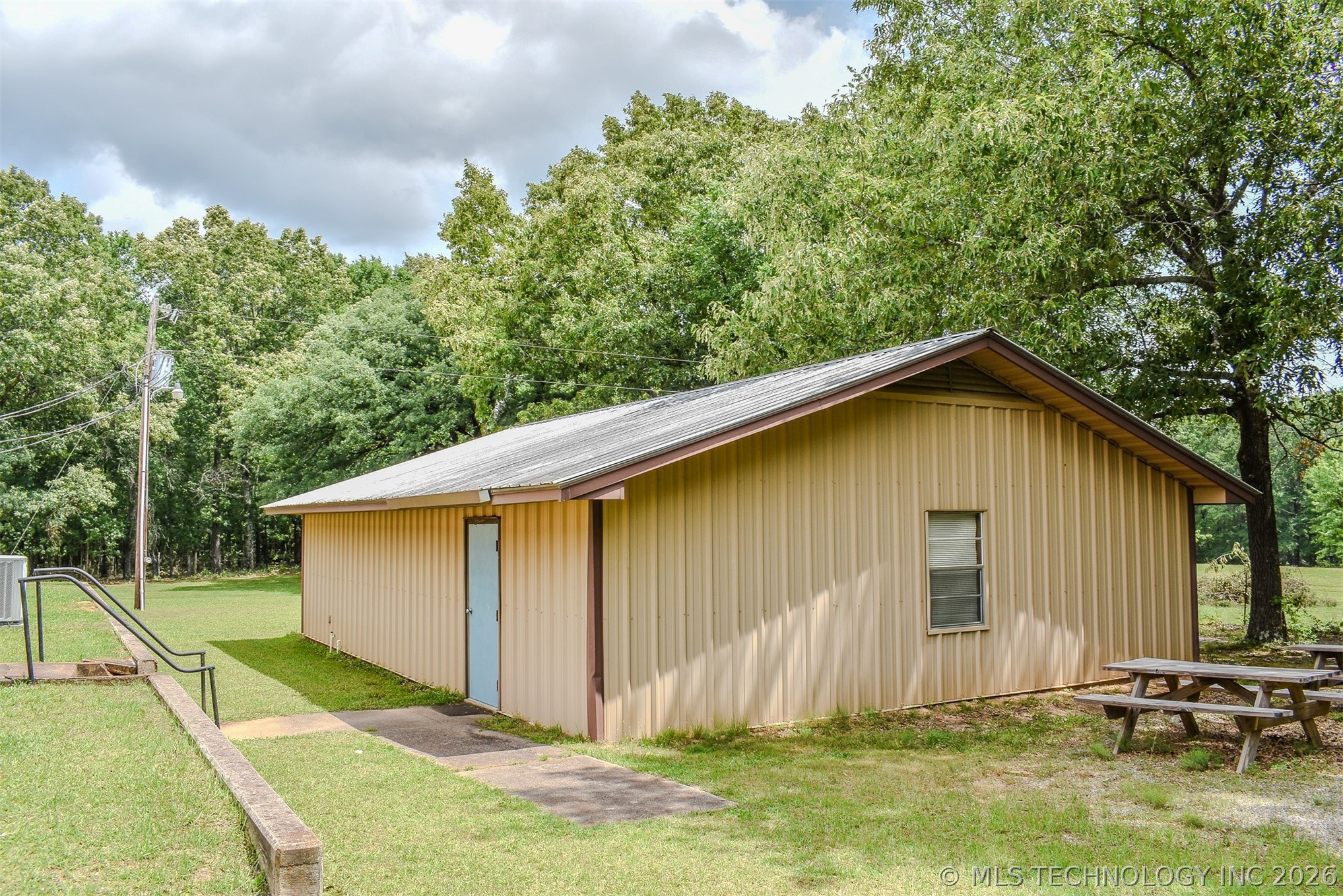 4447 E 1980 Road Fort Towson OK 74735