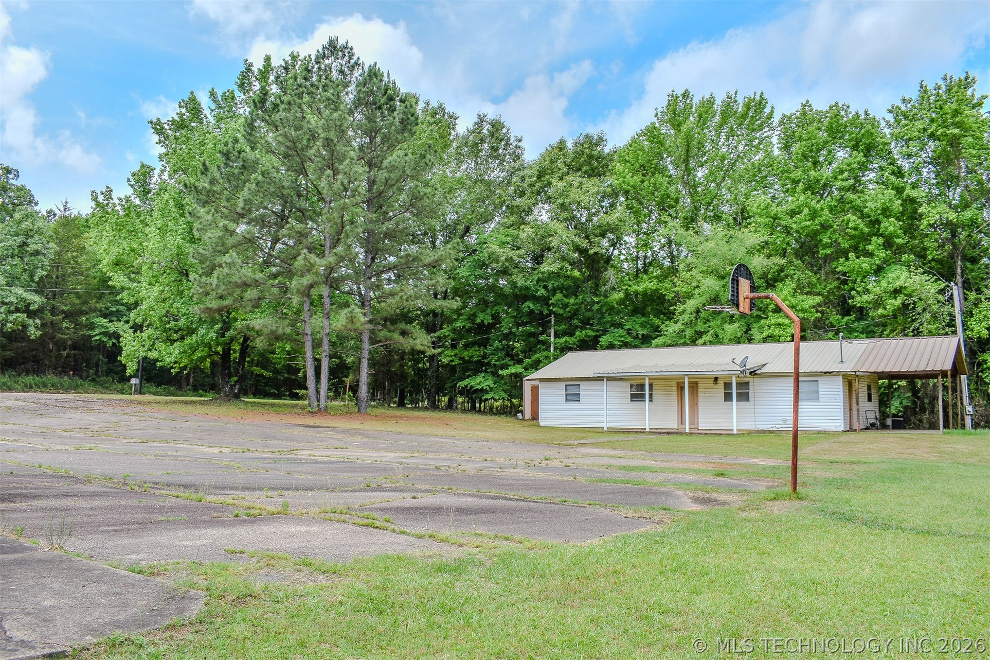 4447 E 1980 Road Fort Towson OK 74735
