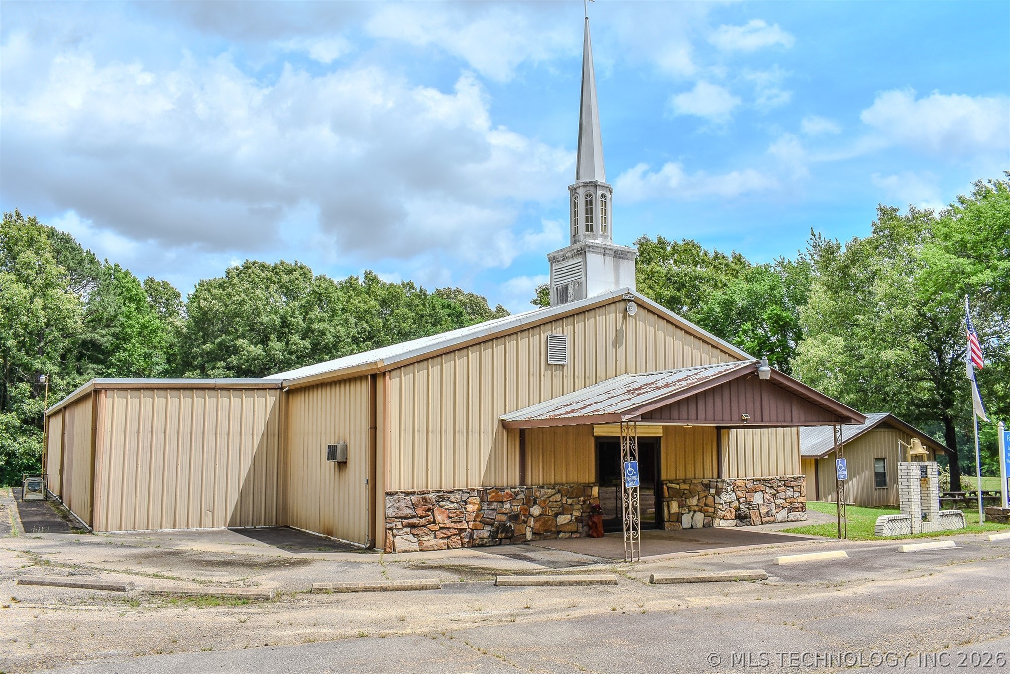 4447 E 1980 Road Fort Towson OK 74735