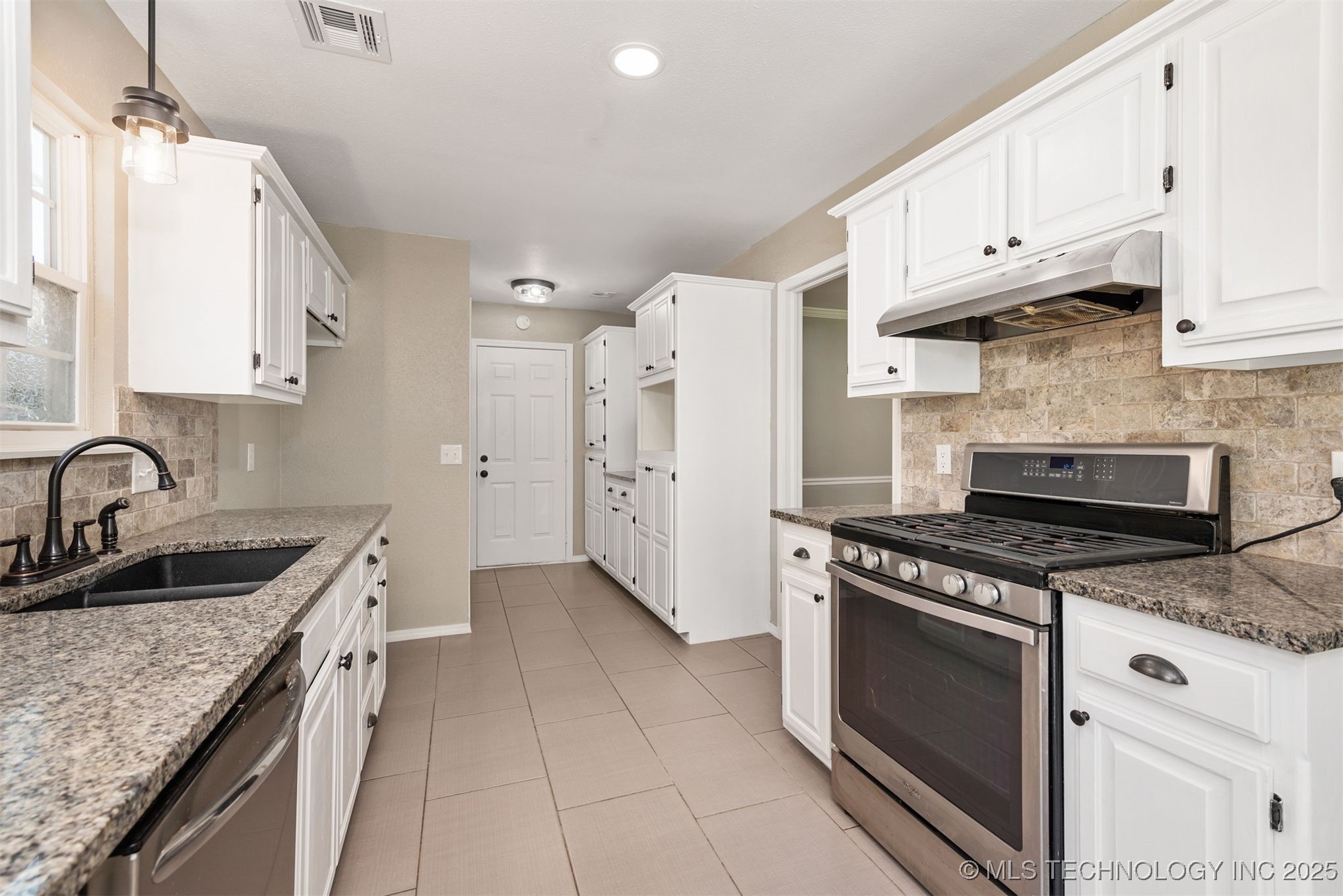 1808 W Inglewood Street W Broken Arrow OK 74011