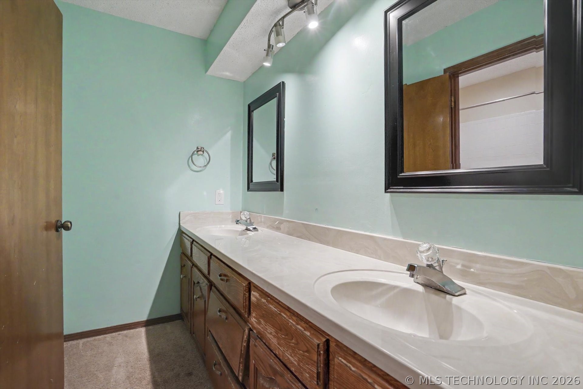 7932 S 85th East Avenue Tulsa OK 74133