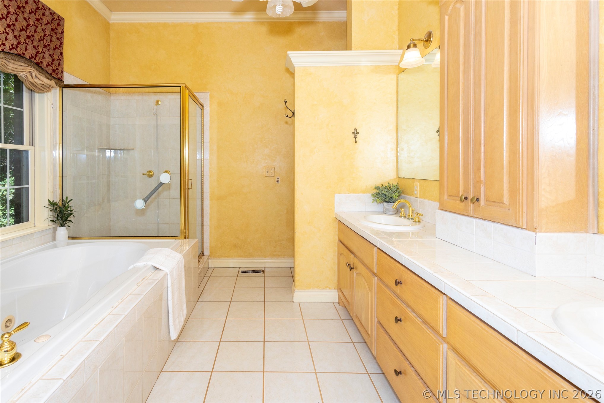 10211 E 2020 Waurika OK 73573