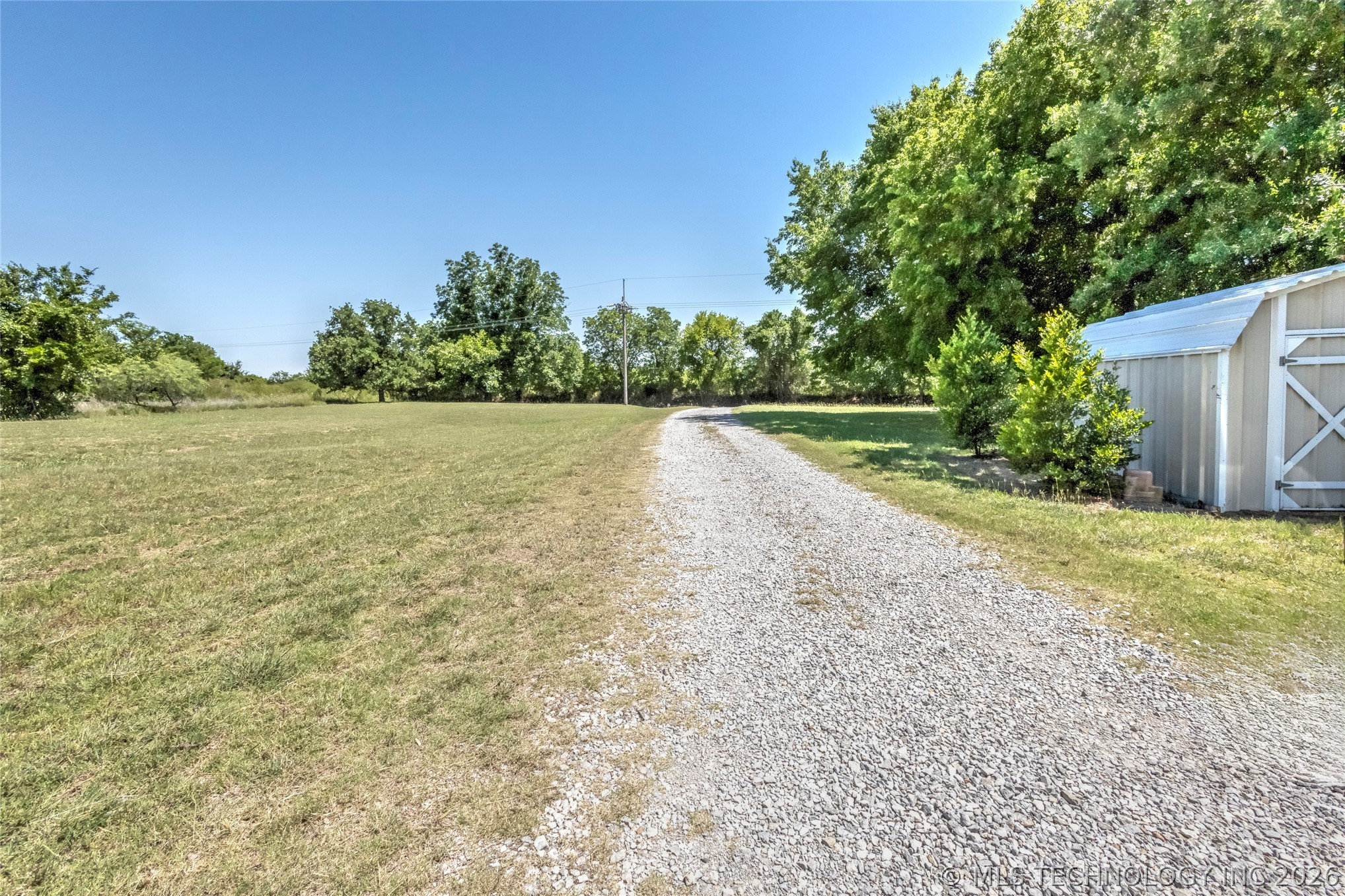 10211 E 2020 Waurika OK 73573