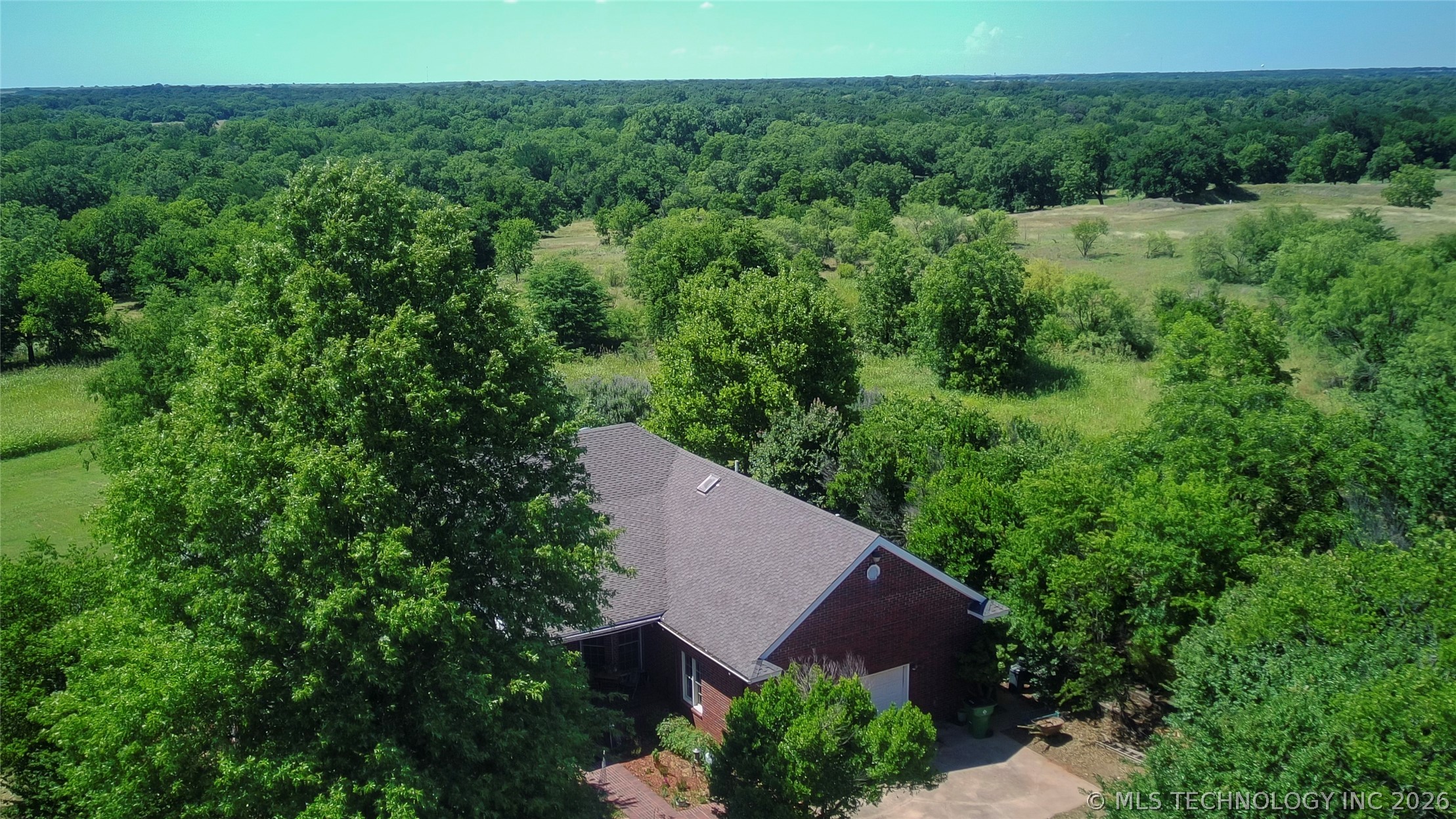 10211 E 2020 Waurika OK 73573