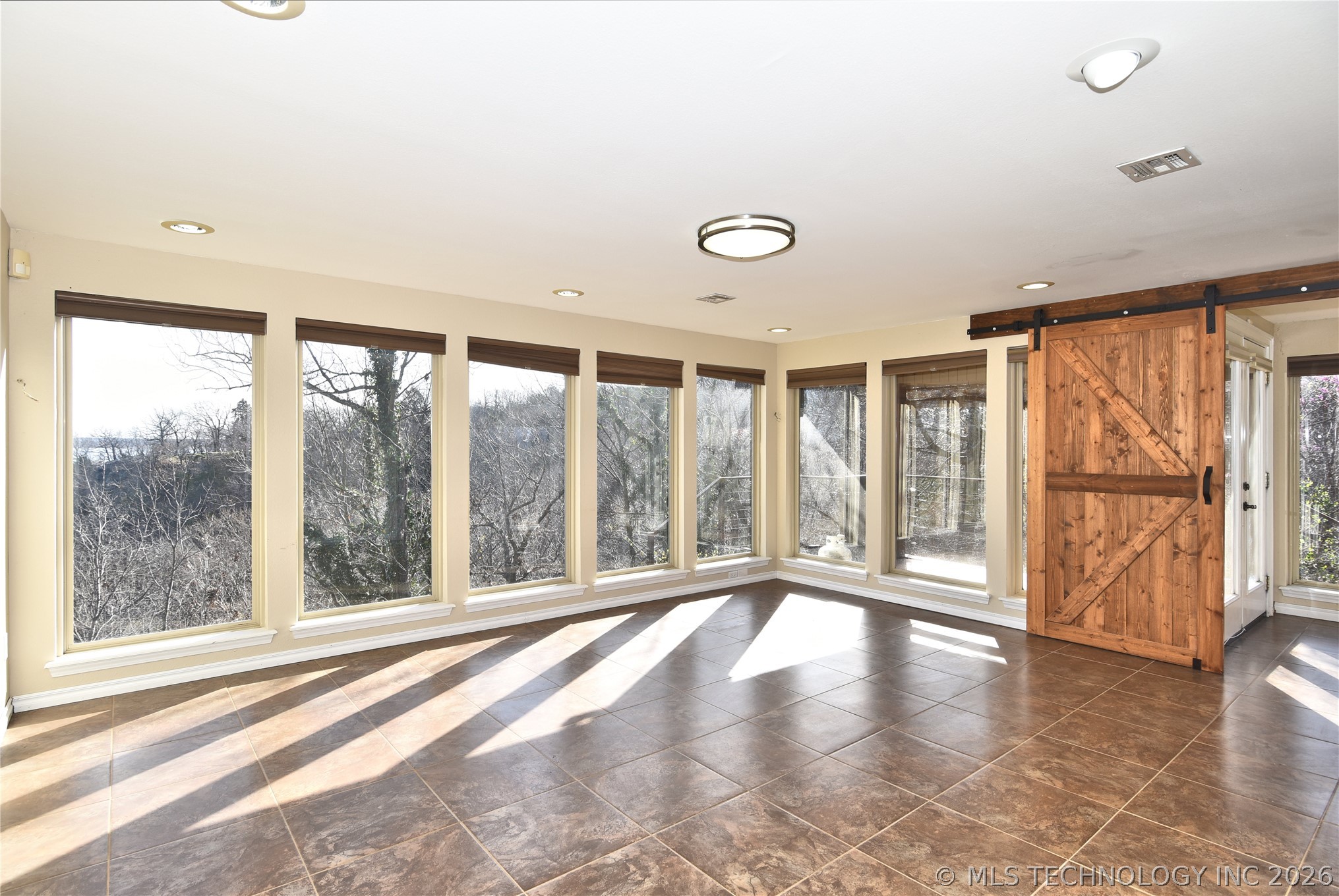 909 N Canyon Cove Drive Cleveland OK 74020