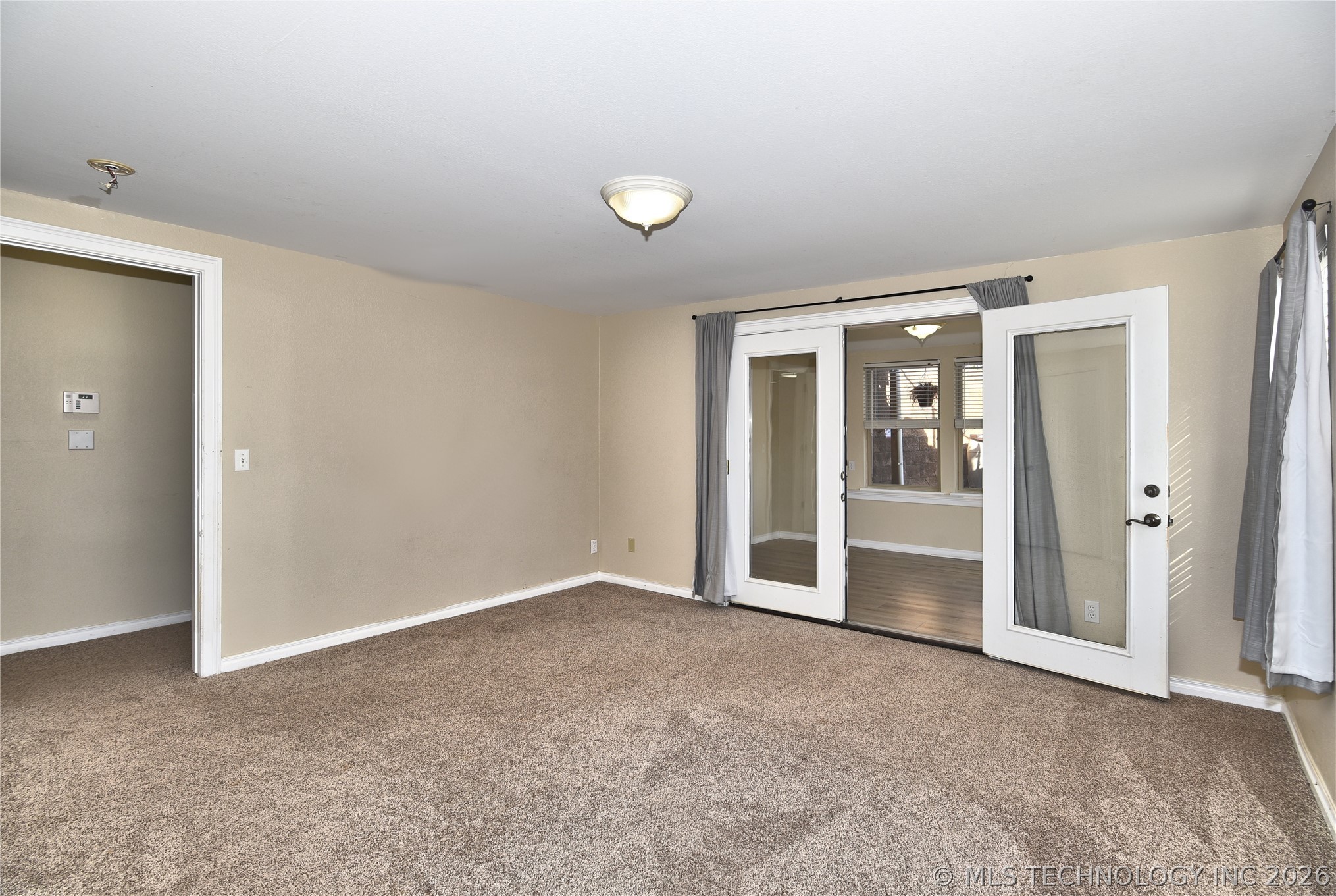 909 N Canyon Cove Drive Cleveland OK 74020