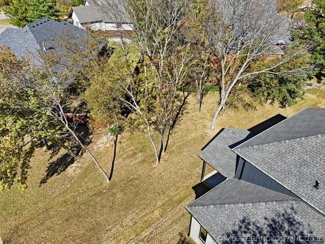 1937 S Surrey Court Bartlesville OK 74006