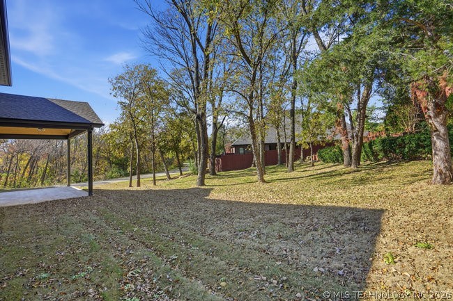 1937 S Surrey Court Bartlesville OK 74006