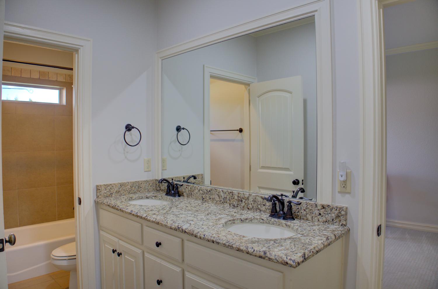10757 S 96th Place Tulsa OK 74133