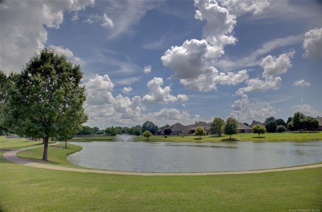 10757 S 96th Place Tulsa OK 74133