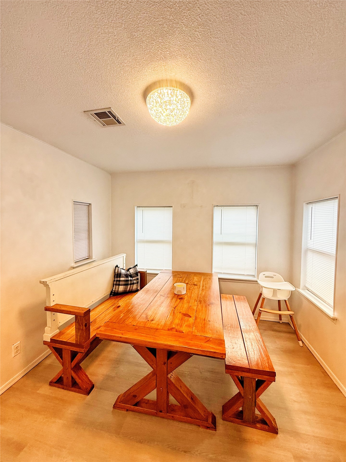 301 Warren Street Holdenville OK 74848
