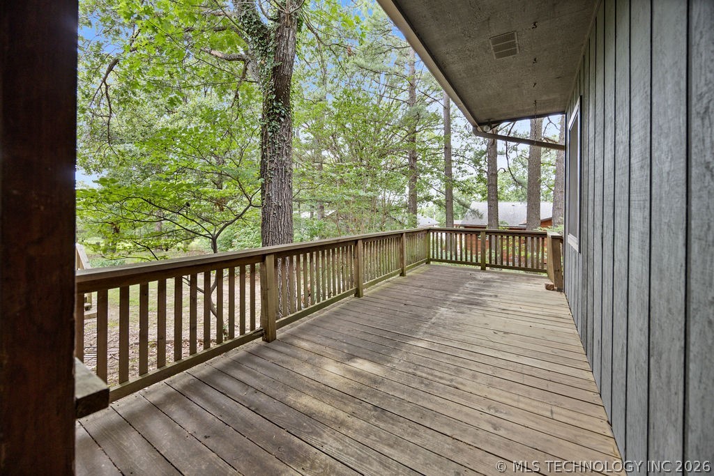 20385 W Cherokee Trail Cookson OK 74427