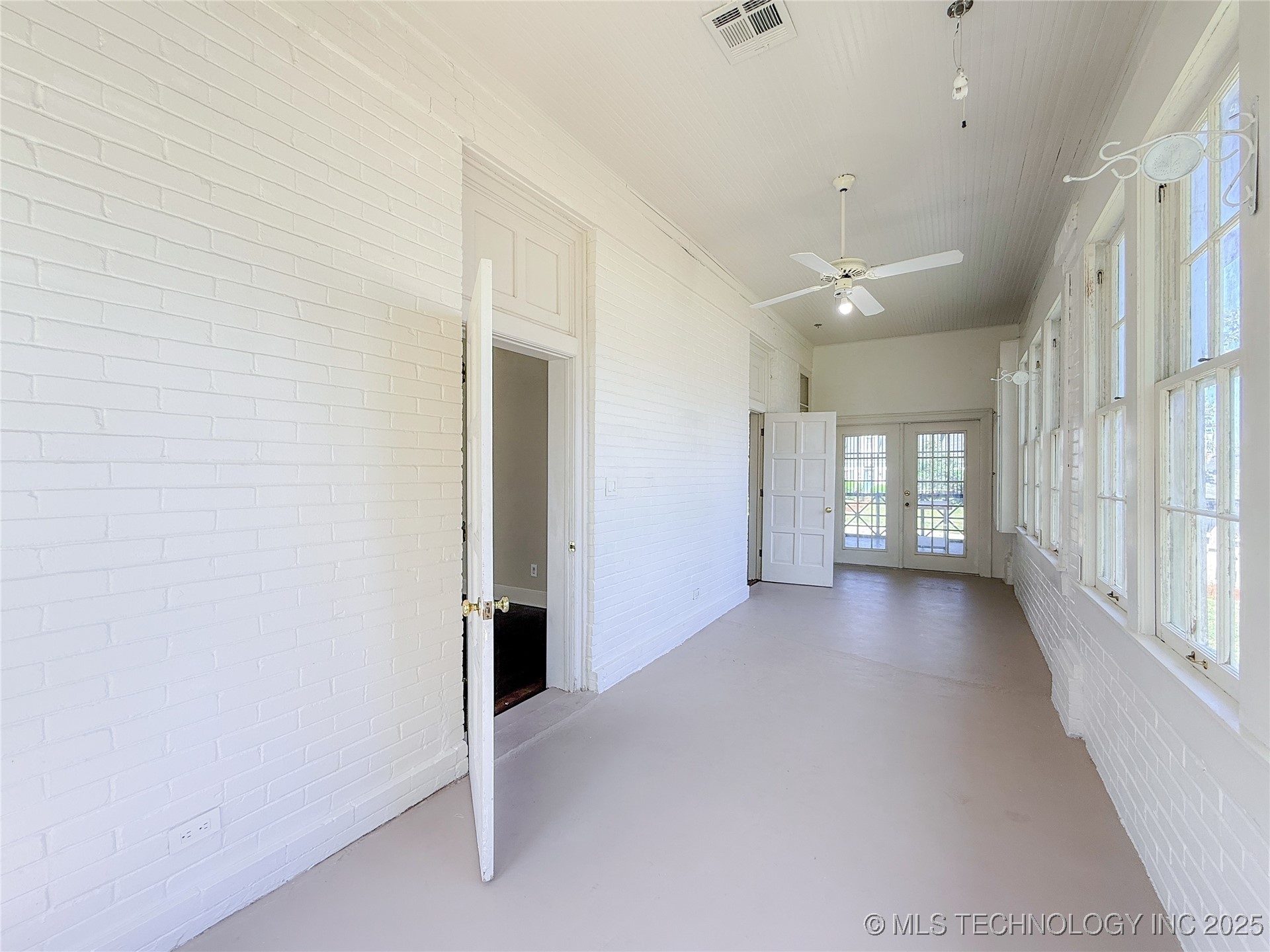 115 W 18th Street Ada OK 74820