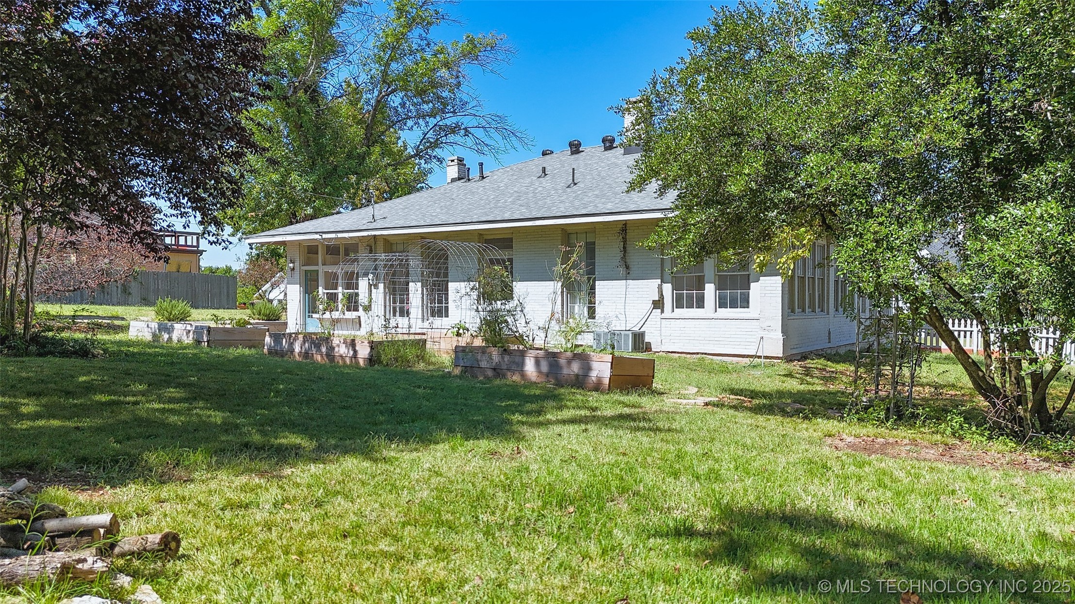 115 W 18th Street Ada OK 74820