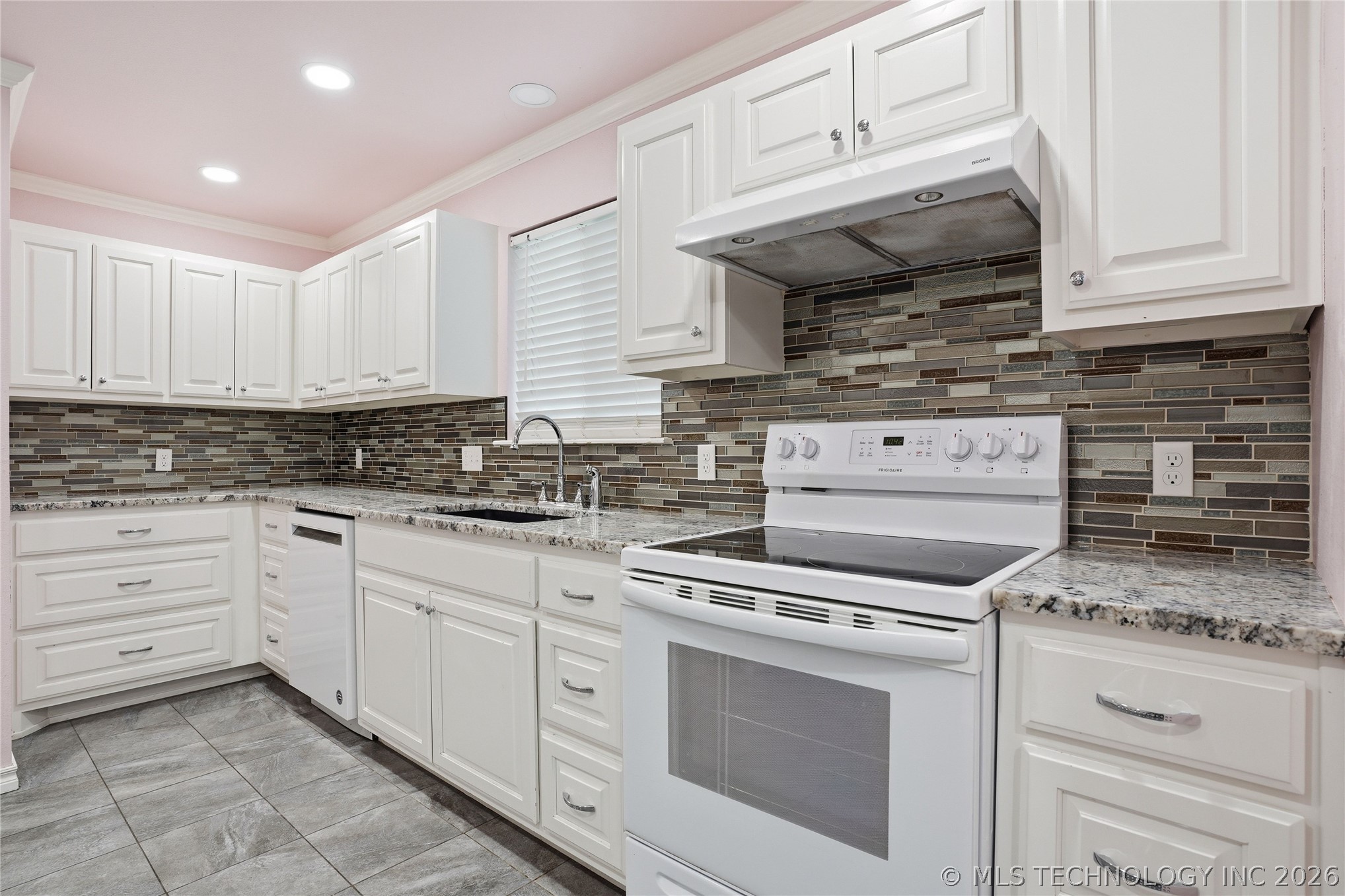 12618 E 136th Street S Broken Arrow OK 74011