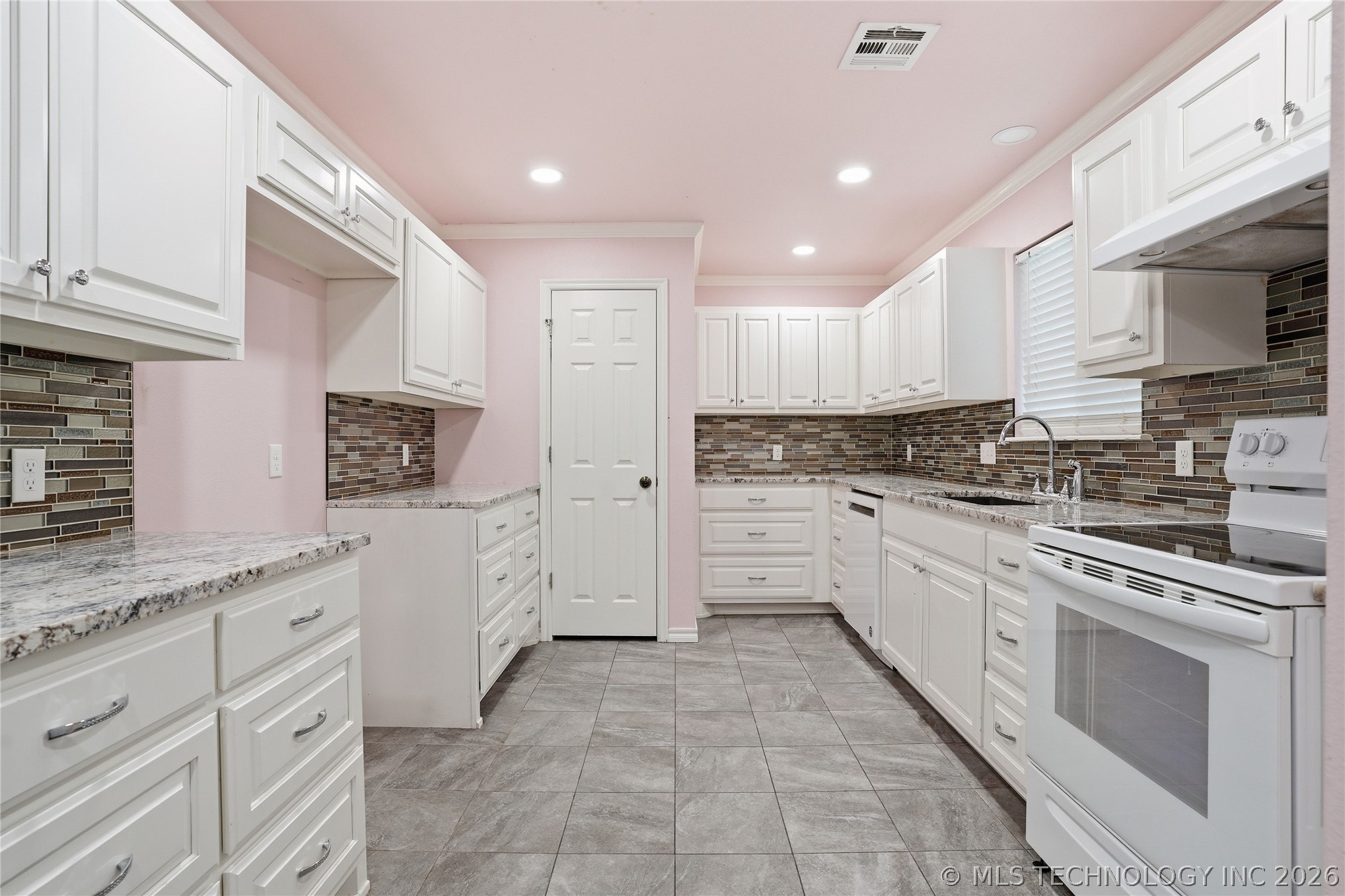 12618 E 136th Street S Broken Arrow OK 74011