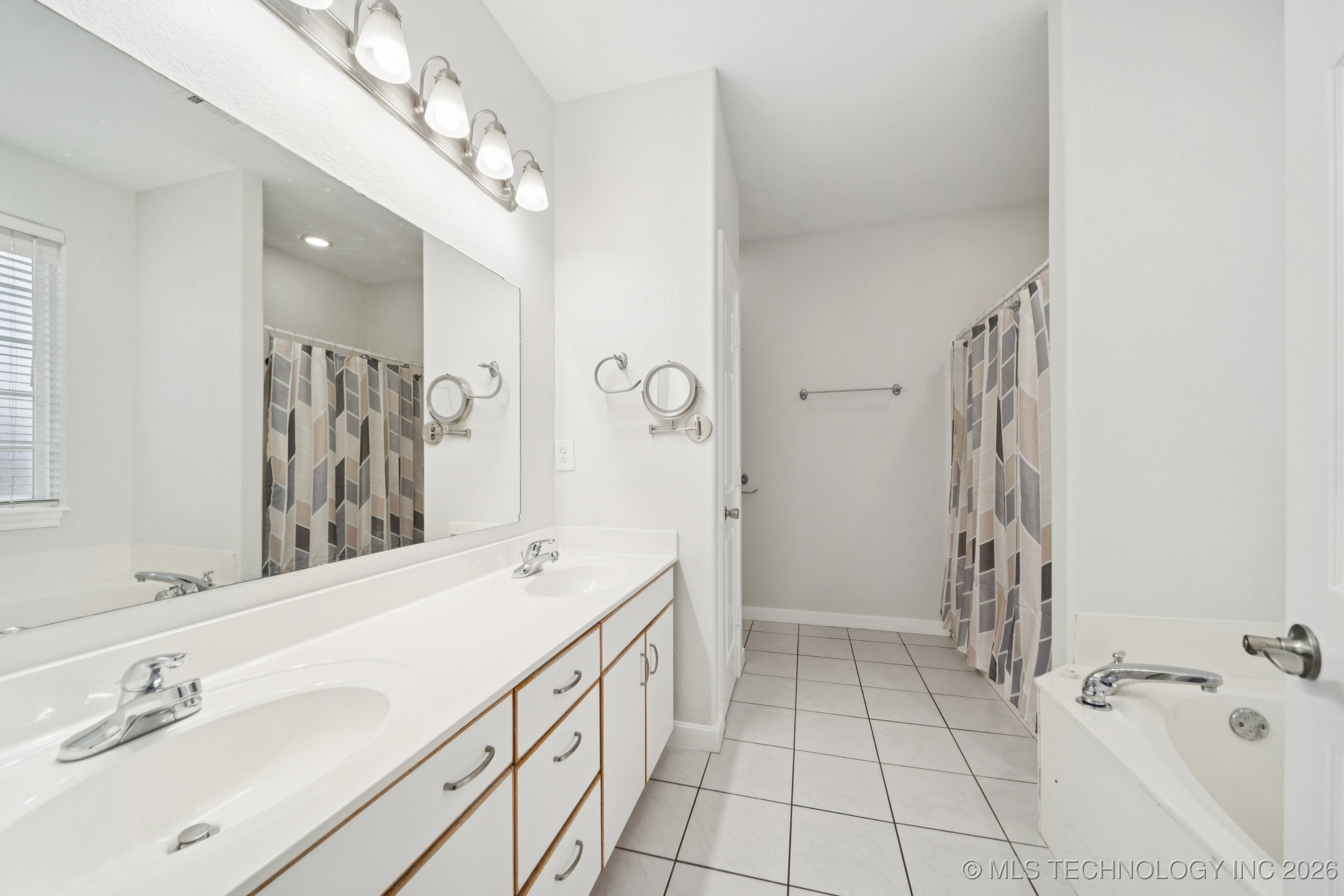 814 S Tall Chief Avenue Skiatook OK 74070