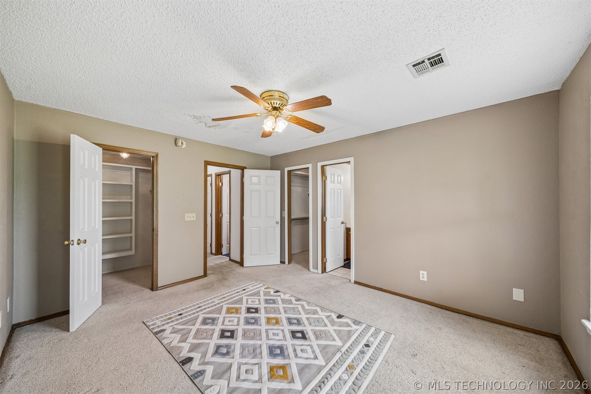 996 N Douglas Drive Claremore OK 74017