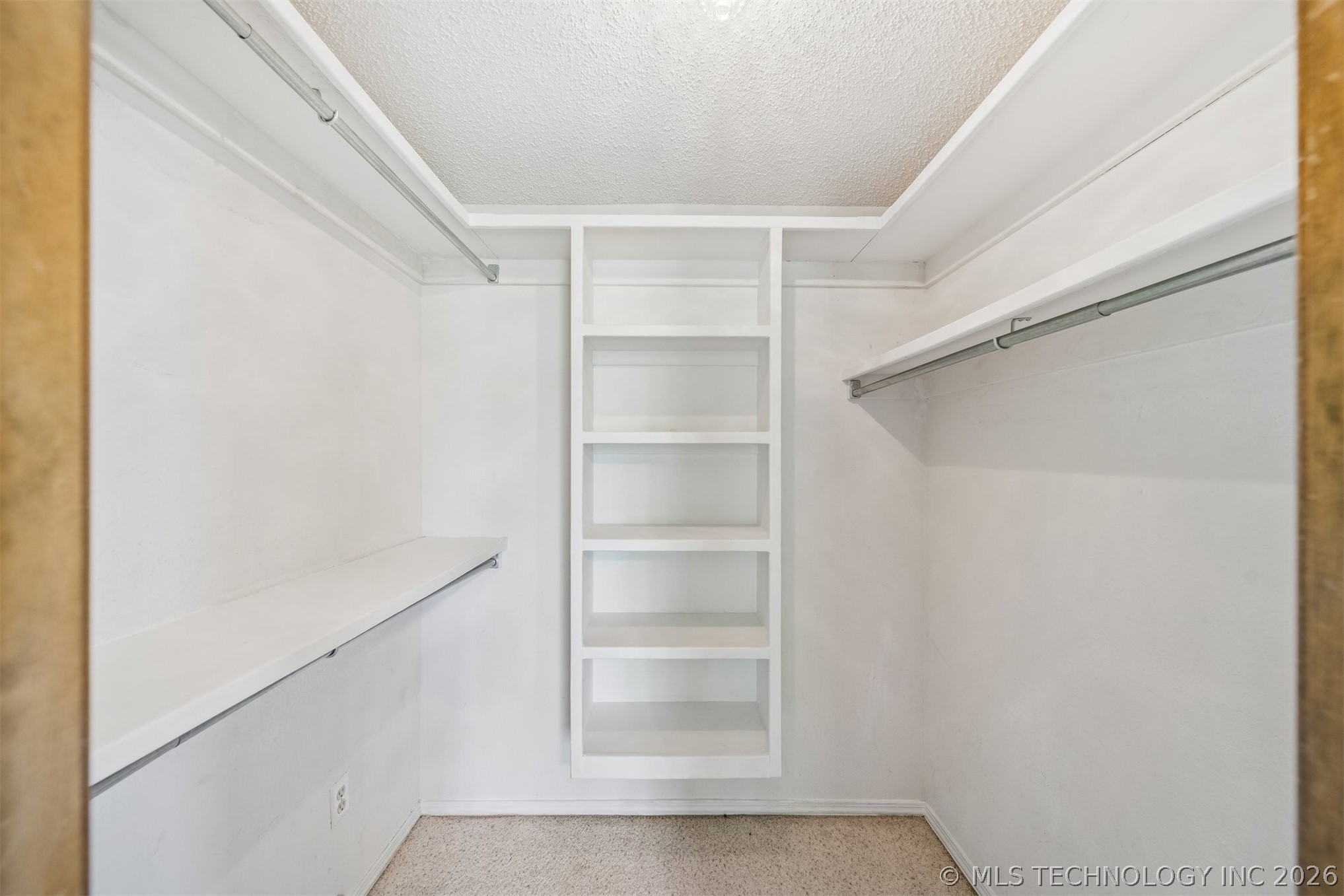 996 N Douglas Drive Claremore OK 74017