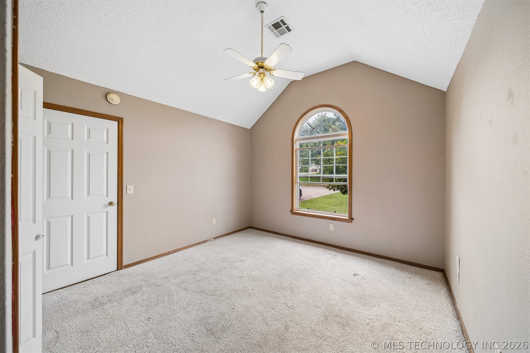 996 N Douglas Drive Claremore OK 74017