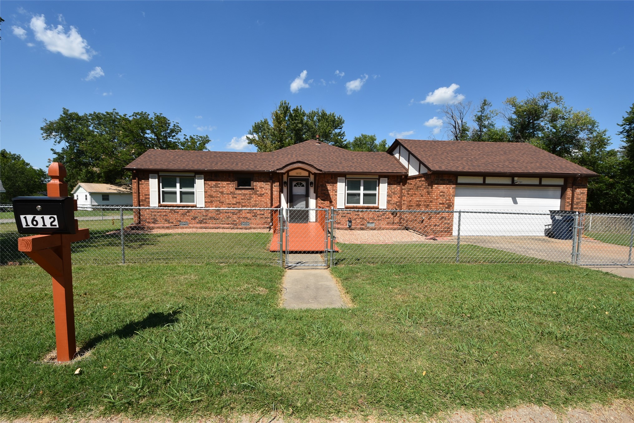 1612 Foster Avenue Seminole OK 74868