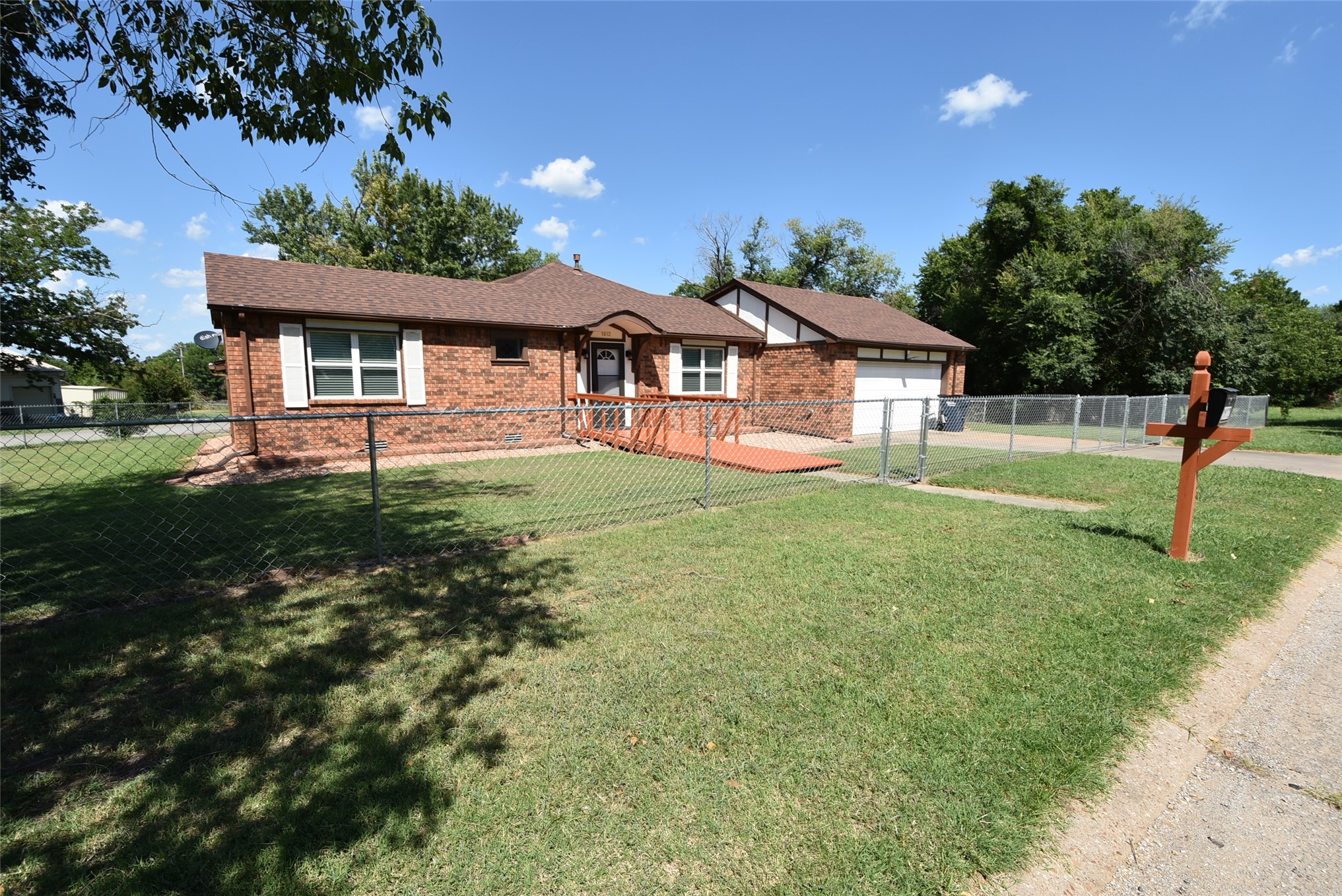 1612 Foster Avenue Seminole OK 74868