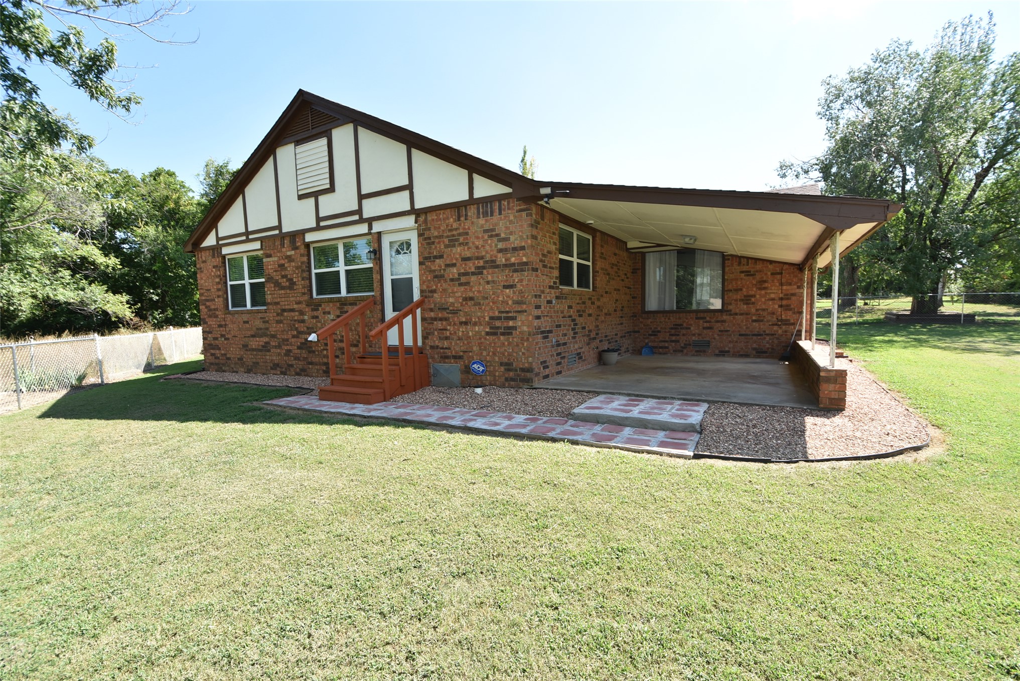 1612 Foster Avenue Seminole OK 74868