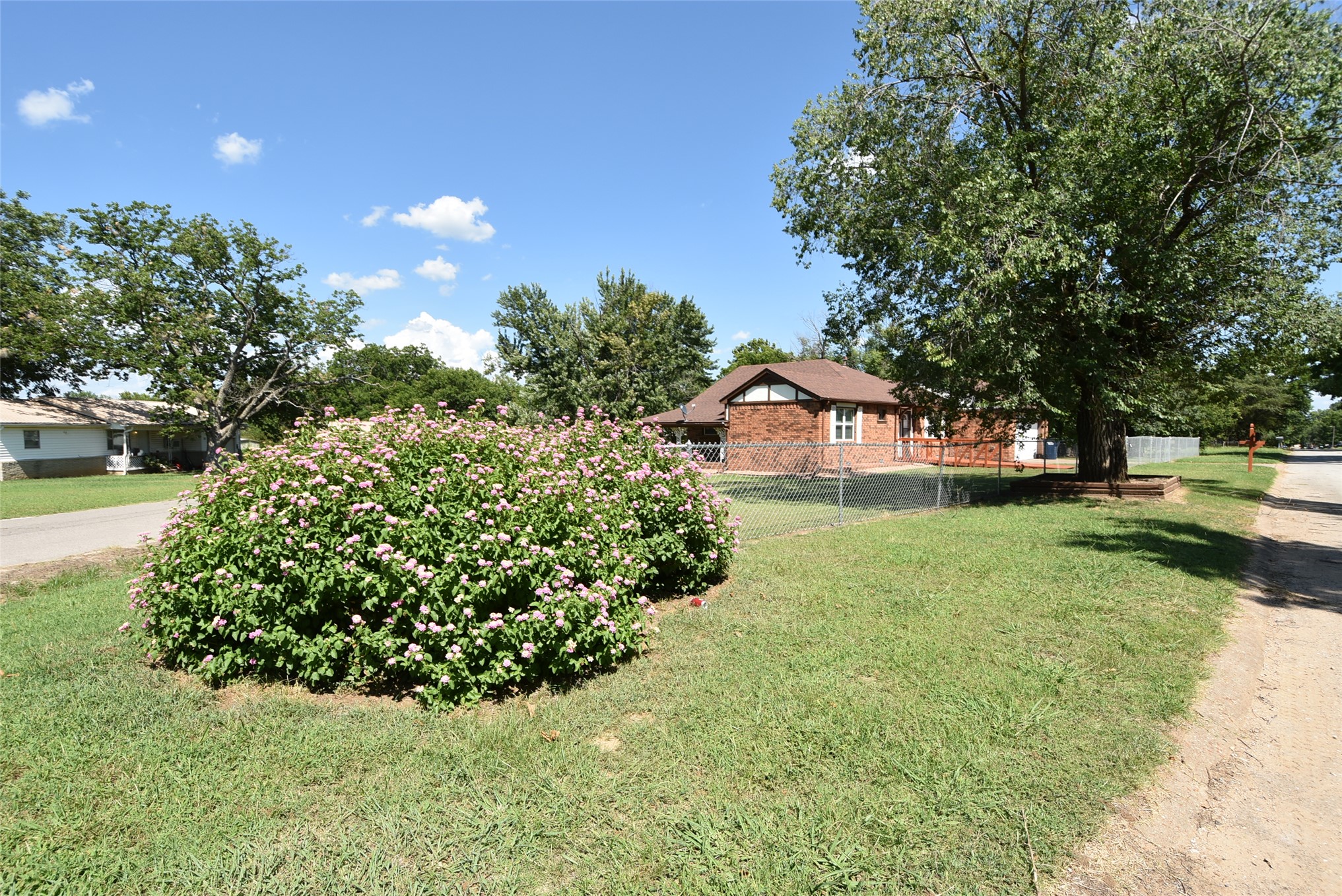 1612 Foster Avenue Seminole OK 74868