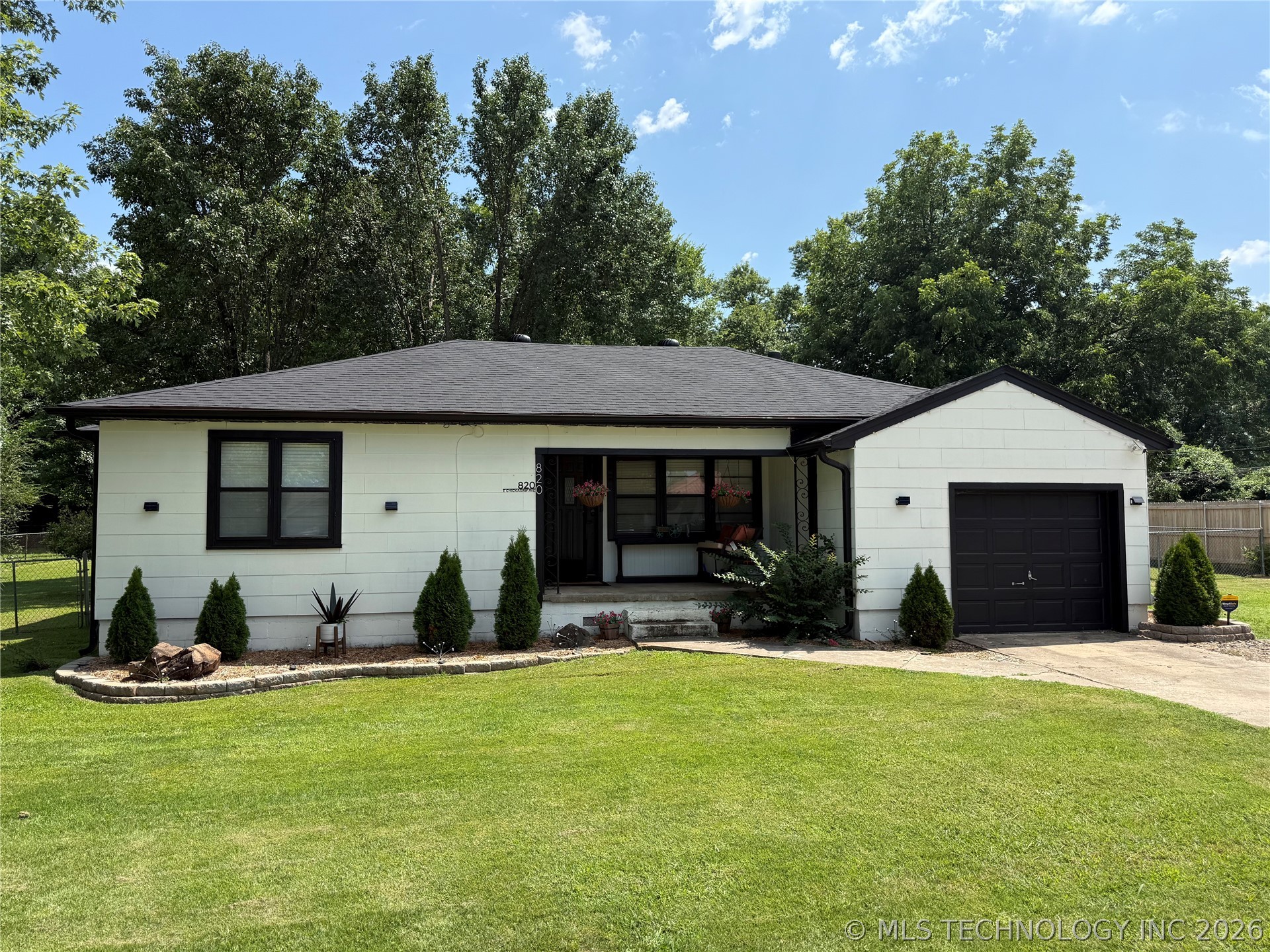 820 E Chickasaw Avenue Sallisaw OK 74955