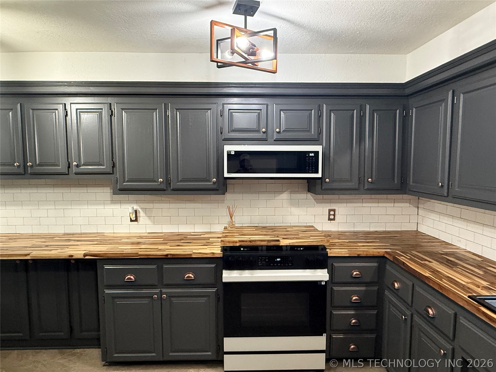 820 E Chickasaw Avenue Sallisaw OK 74955