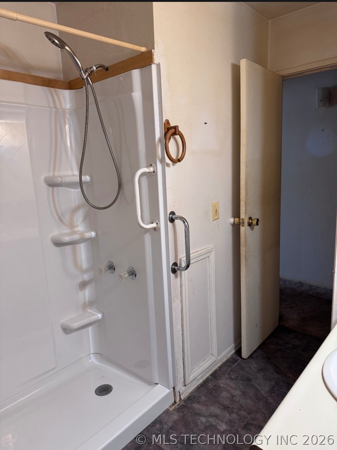 1106 W Hickory Street Stilwell OK 74960