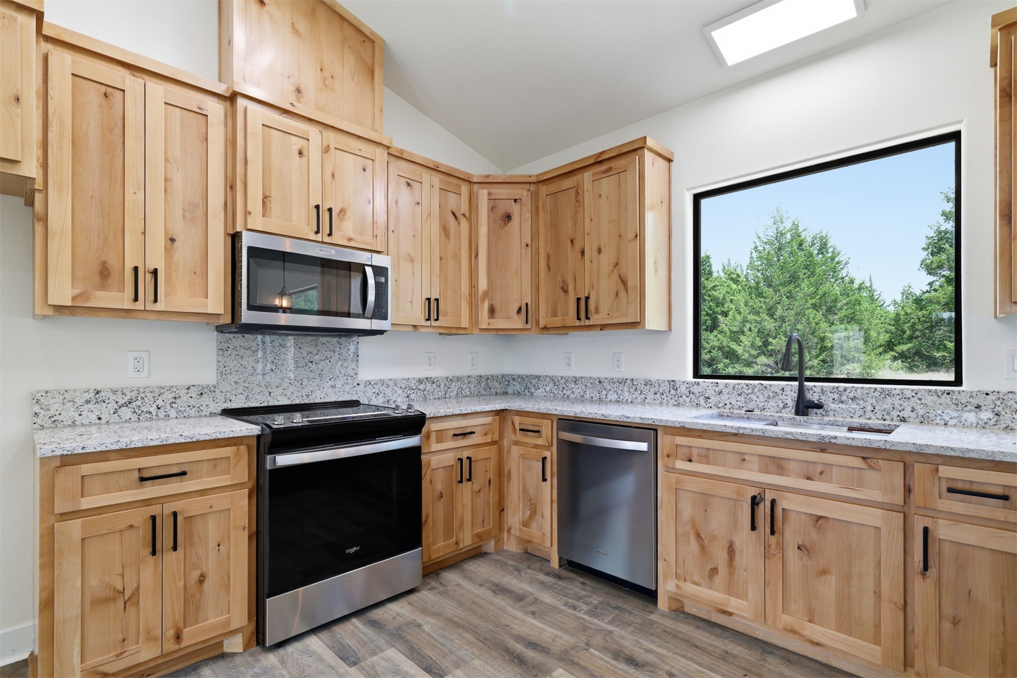 63 Deerfield Colbert OK 74733