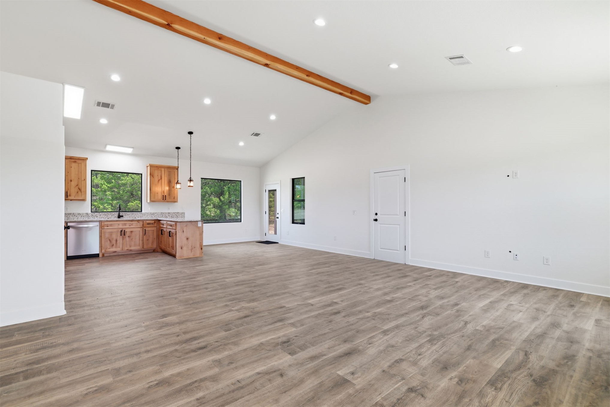 63 Deerfield Colbert OK 74733