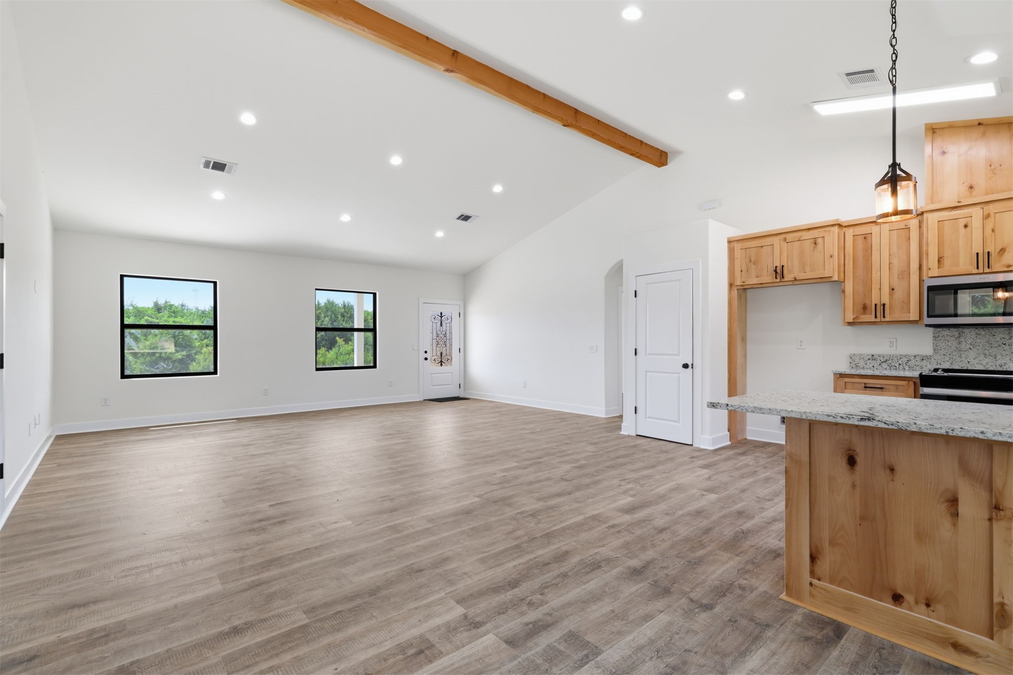 63 Deerfield Colbert OK 74733