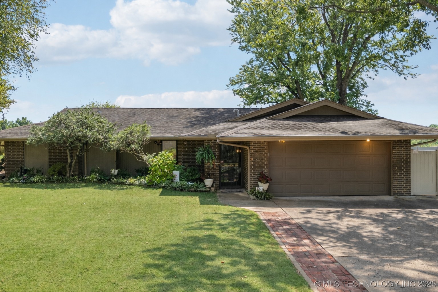 3208 E 80th Place S Tulsa OK 74136